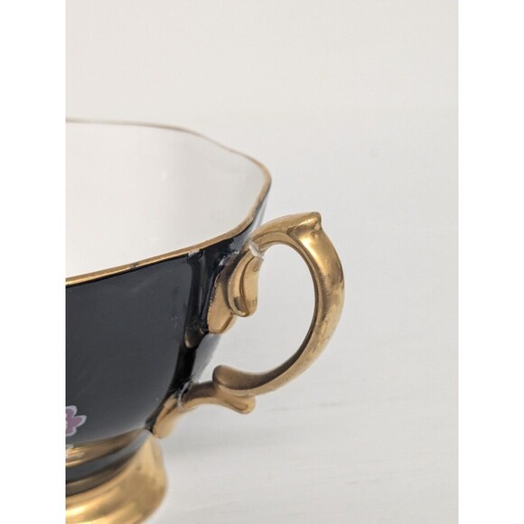 ROYAL ALBERT ORIENTAL TEA CUP SAUCER CHINOISERIE PAGODA HORSES BLACK GOLD *READ* - Picture 3 of 9